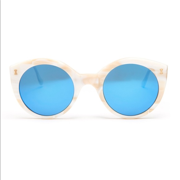 Illesteva Accessories - Illesteva Palm Beach Sunglasses